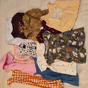 Bundle Of Clothing Size 6-12 Months
